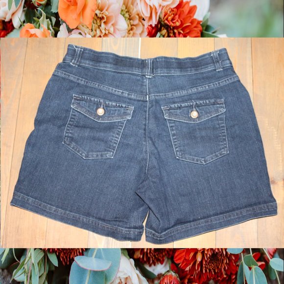 Lee’s Comfort Stretch Waistband Dark Wash Bermuda Shorts – Size 10 - Picture 2 of 2